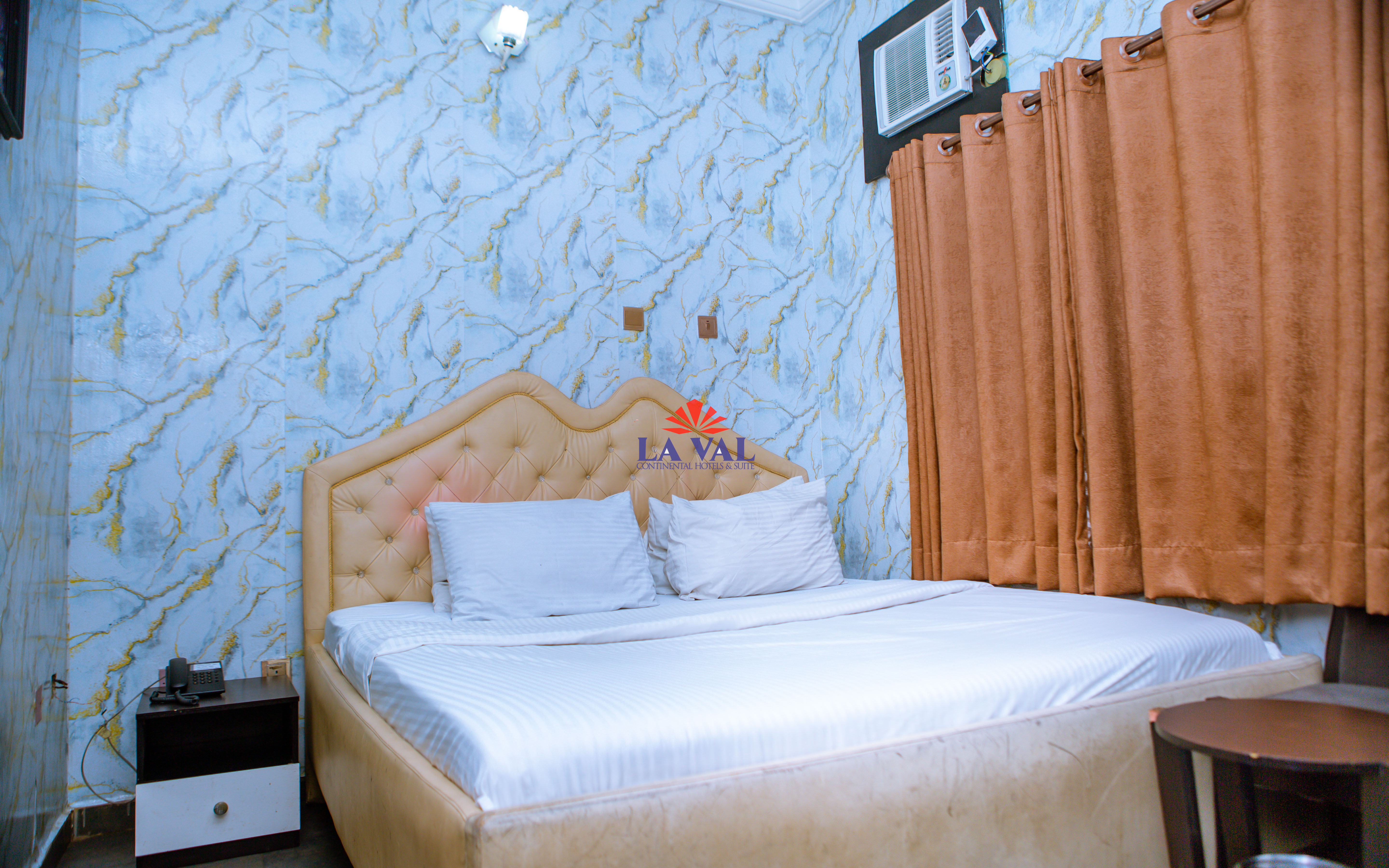 Diamond Room